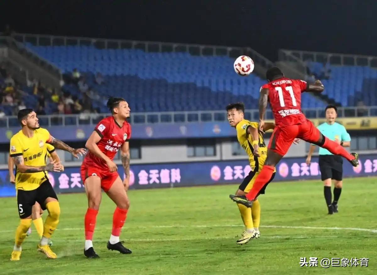 关于球队大将轮番出击，进攻手段多样出色的信息