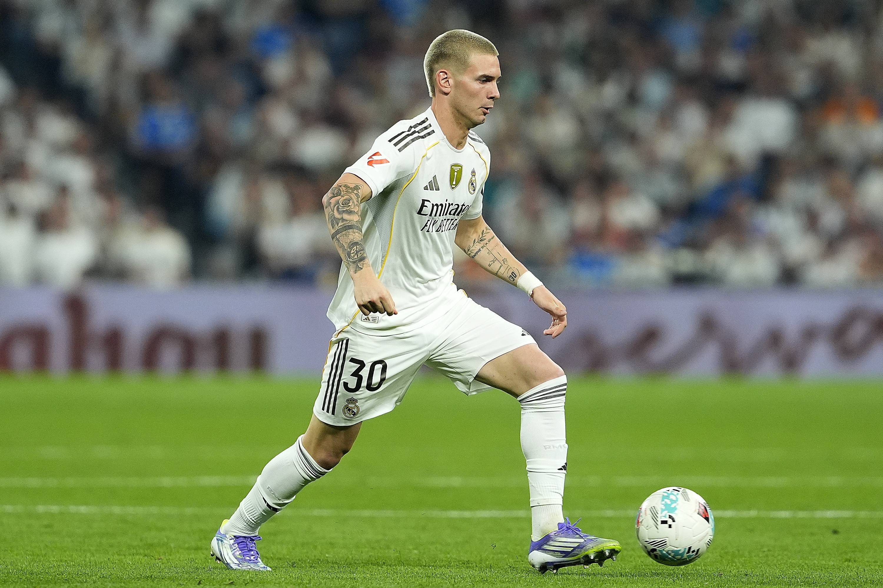 包含阿根廷教头就任英格兰联赛夺冠热门队的词条 包含阿根廷教头就任英格兰联赛夺冠热门队的词条