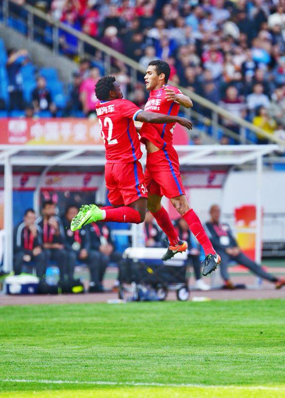 关于江苏苏宁客场挑战重庆力帆,力争三分的信息 关于江苏苏宁客场挑战重庆力帆,力争三分的信息